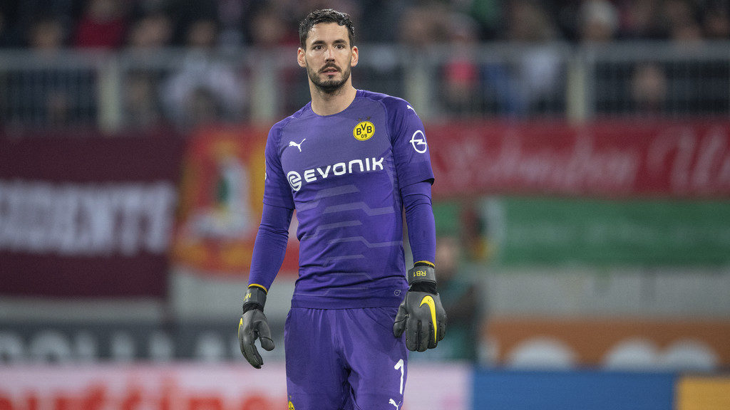 Der Torwart Von Borussia Dortmund Roman Burki Spricht Im